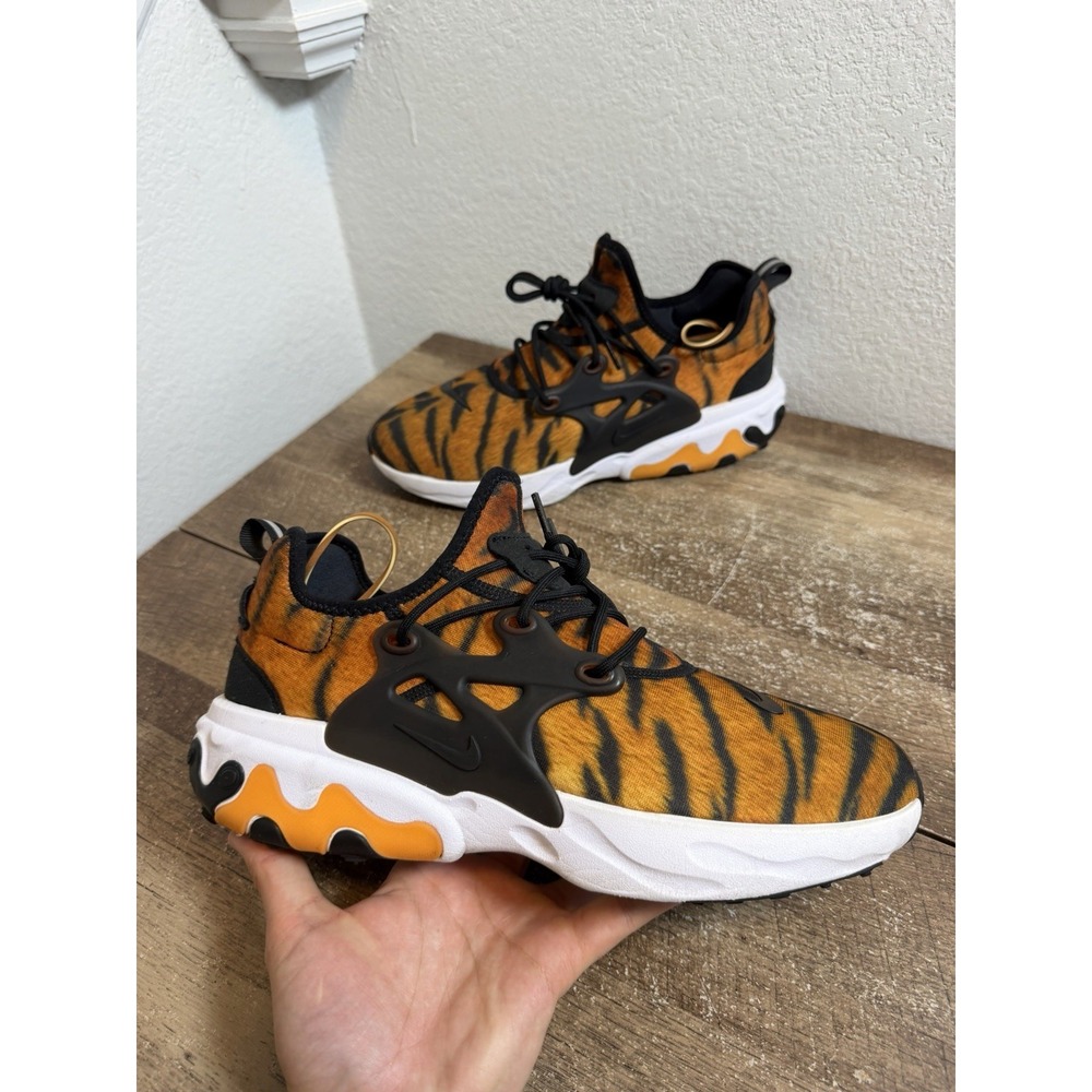 Nike React Presto Halloween "Tiger Glow" Black/Orange Size 10 Sneakers Shoes